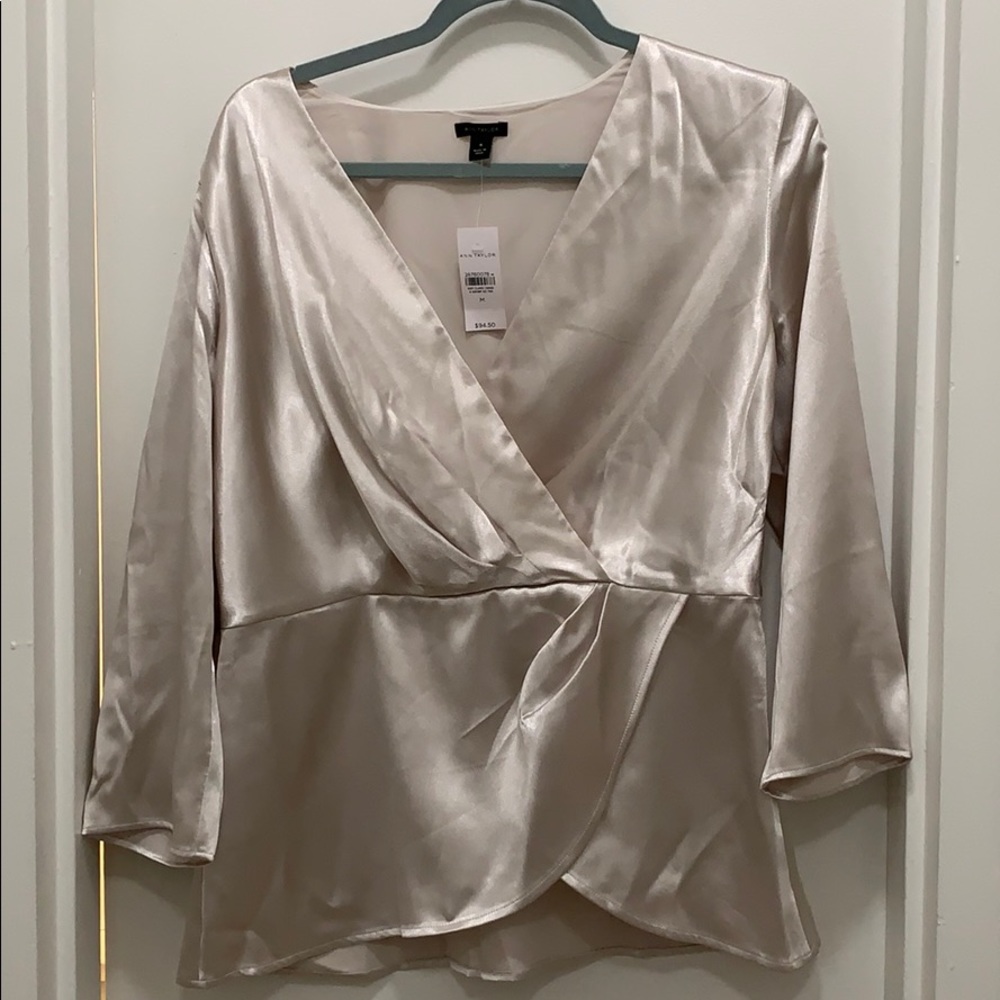 NWT Ann Taylor Blouse